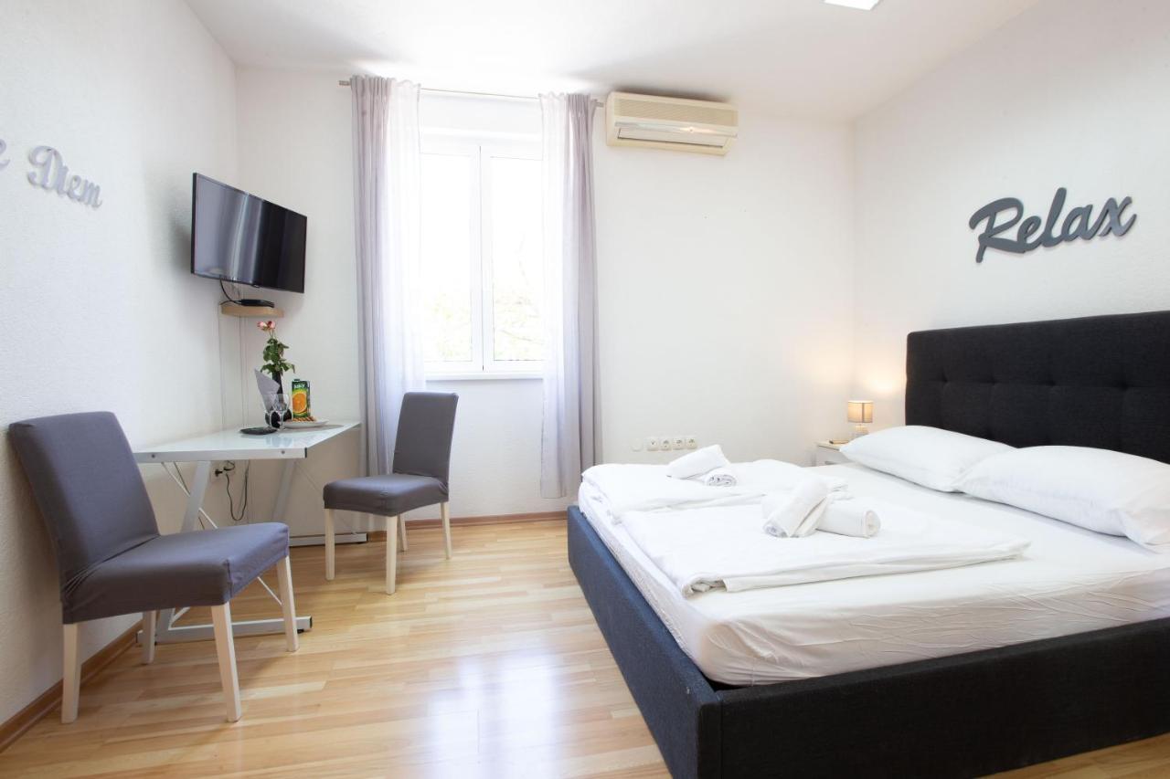 Lilly Studio Apartments ซาดาร์ ภายนอก รูปภาพ