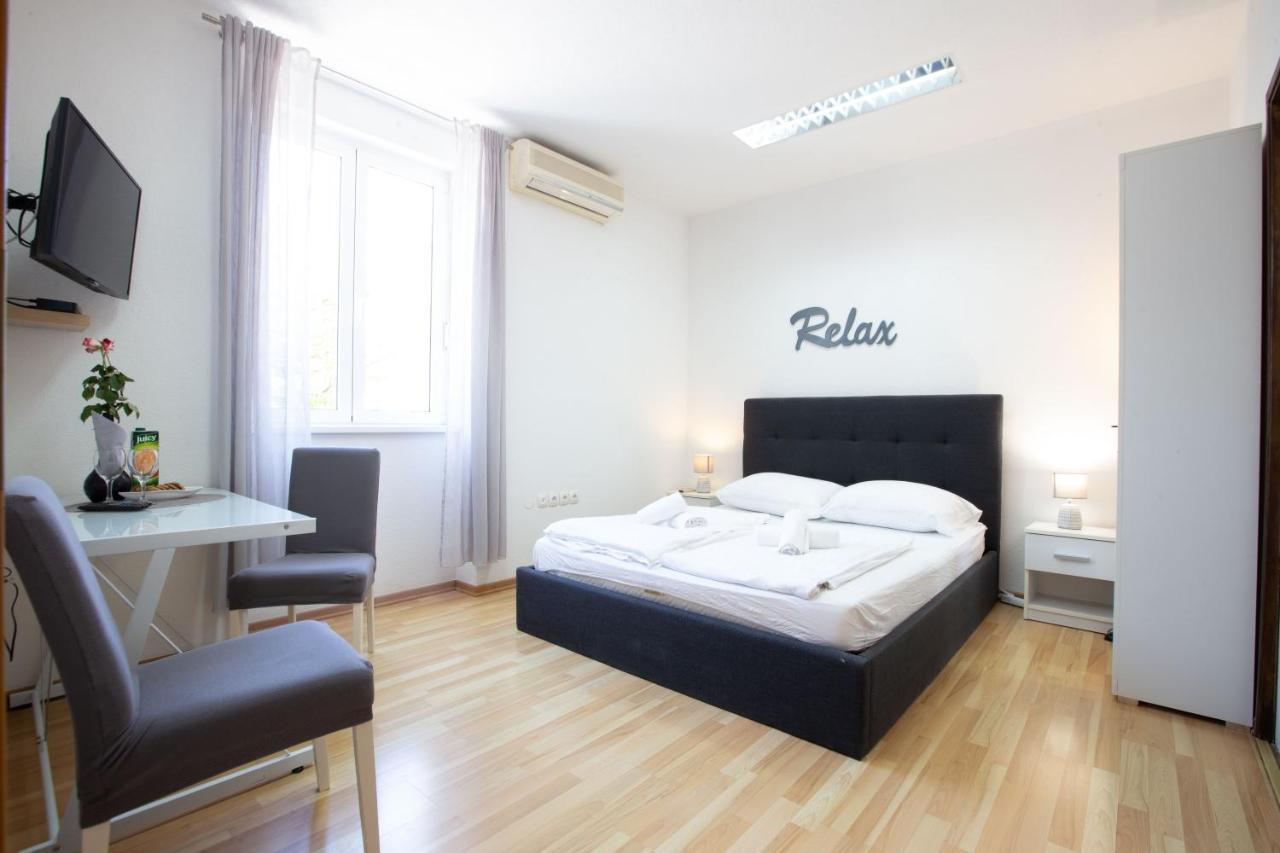 Lilly Studio Apartments ซาดาร์ ภายนอก รูปภาพ